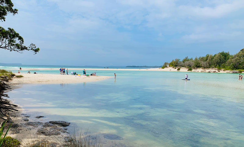 Beautiful family friendly Sailors Beach in Huskisson, Jervis Bay